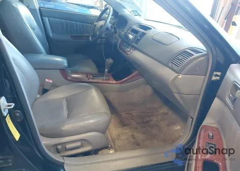 2003 Toyota Camry Xle V6 z USA, uszkodzony, nr VIN 4T1BF30K93U051113